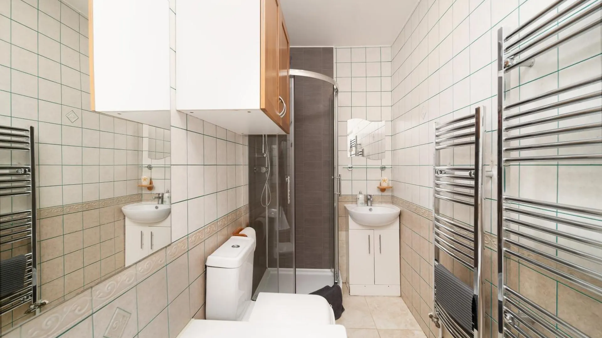 Excel 5Min Custom House Station Parking Wifi Sleeps 6 Apartment London 0*,  United Kingdom